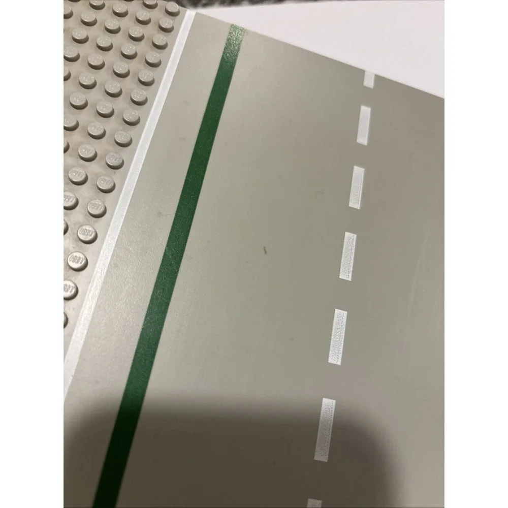 Vintage LEGO Gray Platform Base Plate Straight Road White Sidelines‎